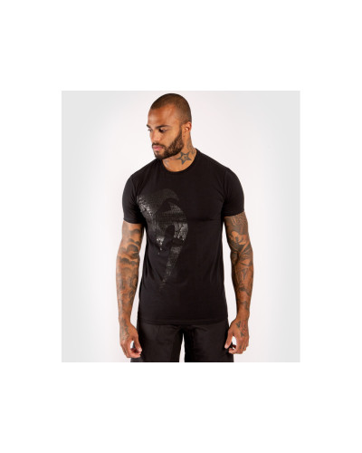 Футболка VENUM Giant T-shirt