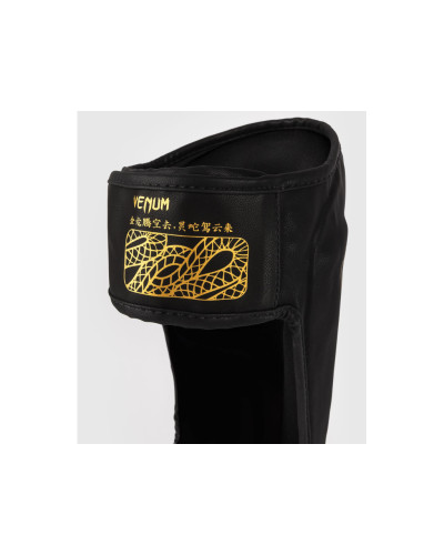 Захист ніг VENUM Serpenti Shin Guards