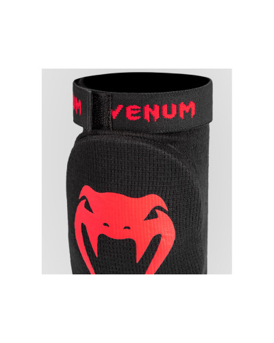 Захист ліктя VENUM Kontact Elbow Protector